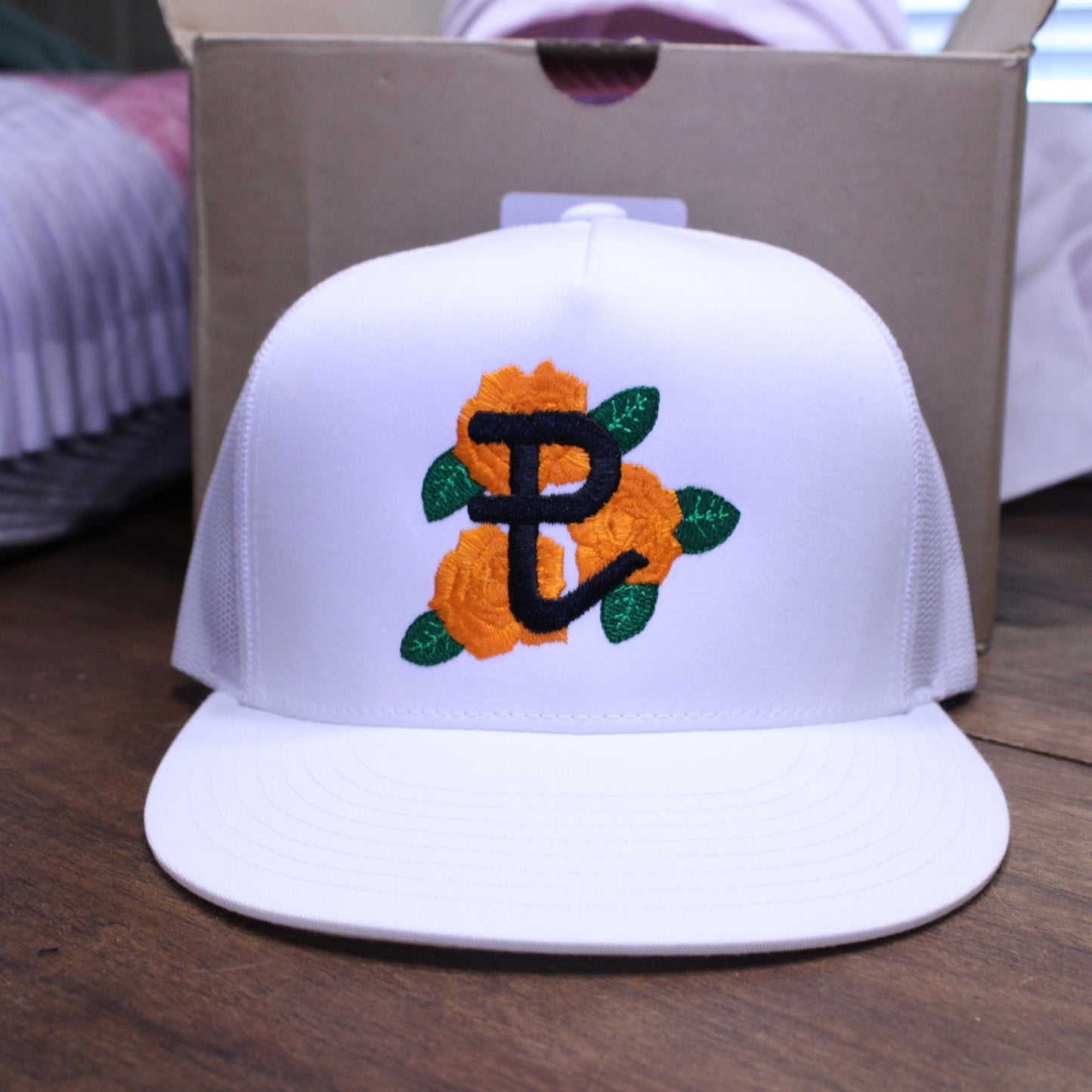White Rosas (all colors)